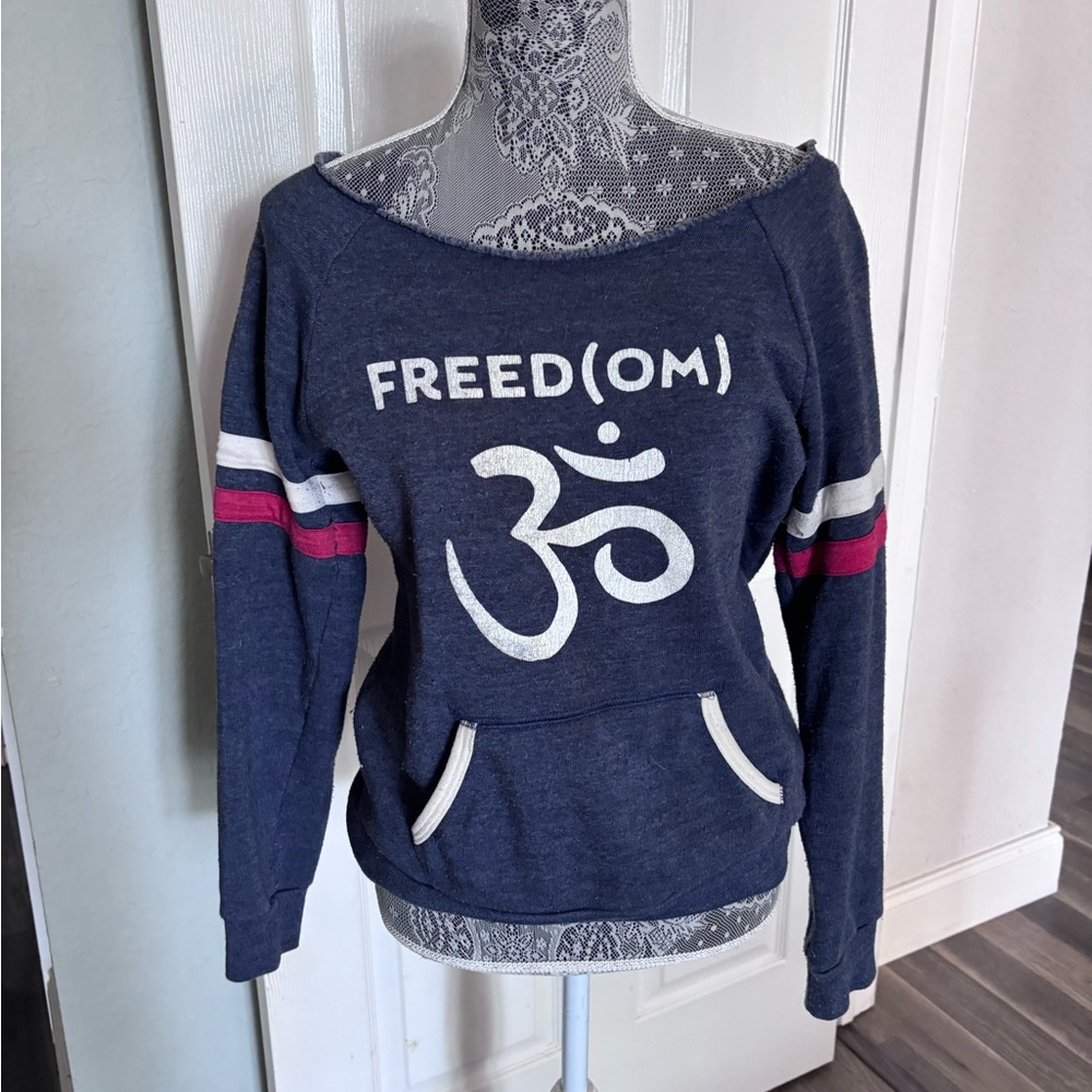SUPER TEES FREED(OM) Sweatshirt SZ L
